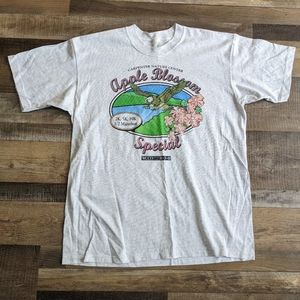 Vintage graphic T-shirts, women's XL